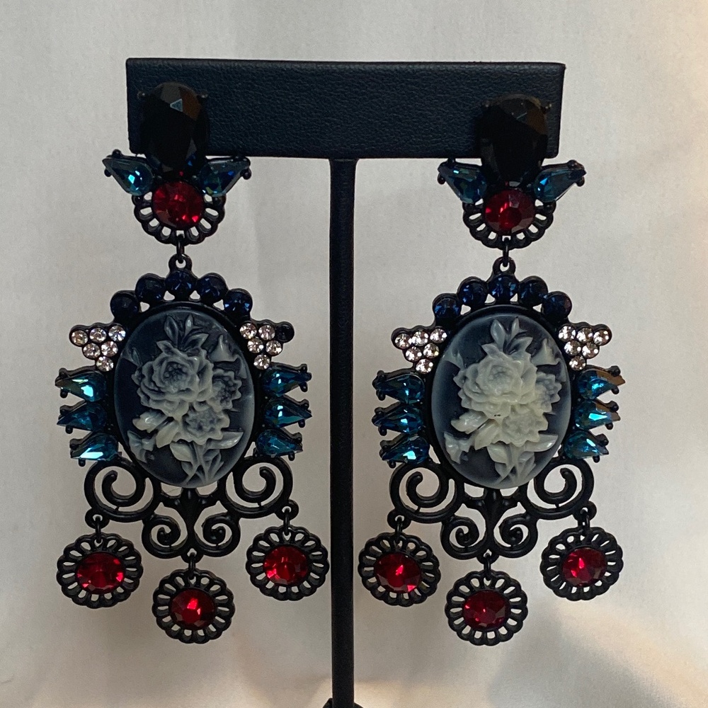 Red and black earrings